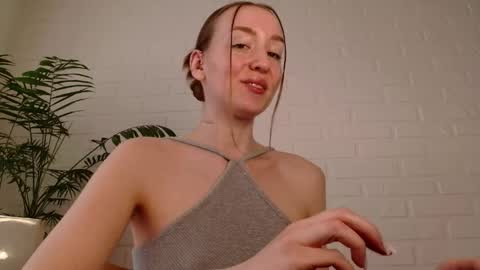 Snapshot of whiteprincessluna chatting on 05/31/26, 01:07 You wont find me here on Saturdays and Sundays online show from 05/31/26, 01:07