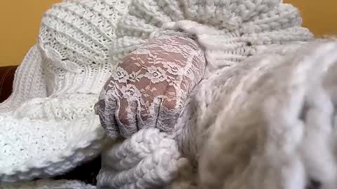 whitesweater online show from 03/31/26, 06:25