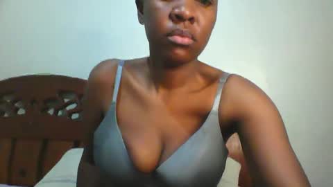 Snapshot of whitney_ly chatting on 06/09/26, 09:21 whitney_ly online show from 06/09/26, 09:21