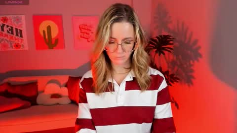 whitneypunnch online show from 02/13/26, 03:30