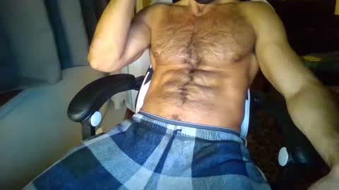 Snapshot of whoathatsrad chatting on 12/05/24, 03:37 AC Flex online show from 12/05/24, 03:37