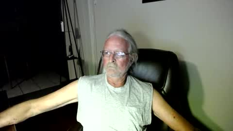 whofcares2 online show from 06/03/26, 01:19