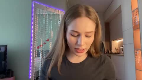 Alisa online show from 01/10/25, 10:17