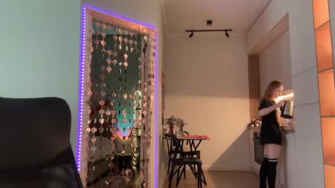 Alisa online show from 02/05/25, 07:07