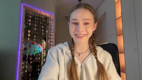 Alisa online show from 03/01/25, 07:30