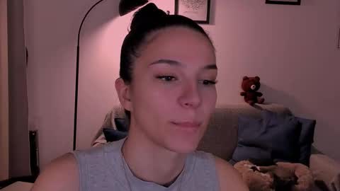 Snapshot of whoislulu chatting on 12/04/25, 01:48 whoislulu online show from 12/04/25, 01:48