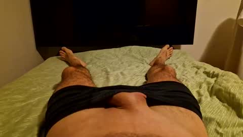 whoknowssomeone online show from 11/18/25, 09:08