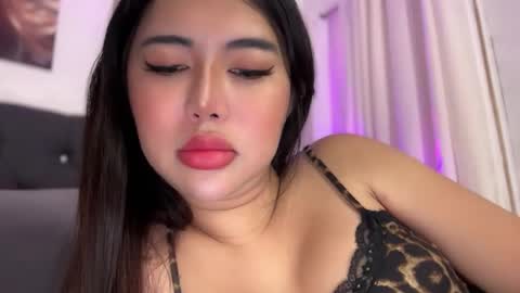 Sofia online show from 02/08/26, 03:10