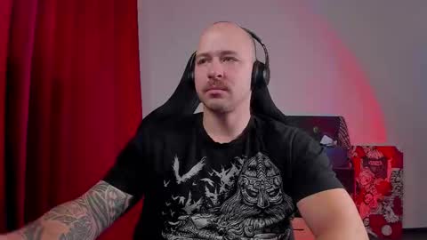 VI online show from 11/30/25, 04:55