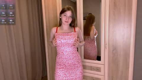 Molly online show from 06/06/26, 06:23