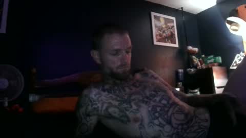 whyteboi8989 online show from 09/19/25, 03:08