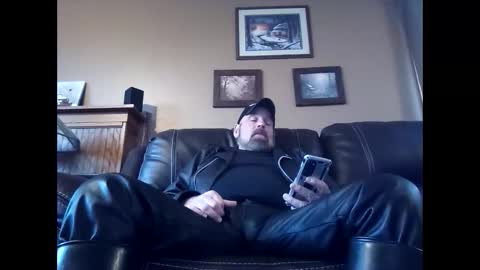 wibootdude online show from 12/10/24, 08:05