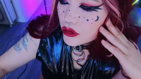 Snapshot of wickedxqueen chatting on 06/15/26, 08:49 Laura online show from 06/15/26, 08:49
