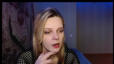 Victoria online show from 11/27/25, 06:43