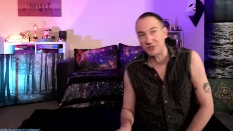 Gretchen  Jimmy online show from 02/18/25, 10:49