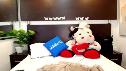 Snapshot of wife_mature chatting on 07/03/26, 12:33 sussy online show from 07/03/26, 12:33