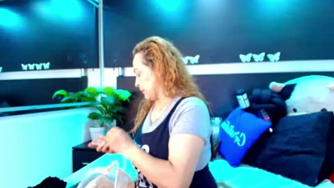 Snapshot of wife_mature chatting on 07/11/26, 12:41 sussy online show from 07/11/26, 12:41