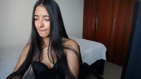 Ilauren online show from 03/02/26, 01:40