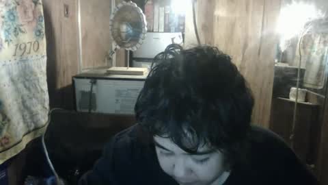 Snapshot of wigper chatting on 05/27/26, 01:13 wigper online show from 05/27/26, 01:13