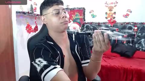 wiilliam online show from 12/20/24, 02:27