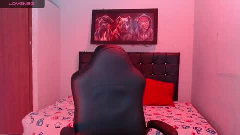 wiilliam online show from 02/12/25, 12:01