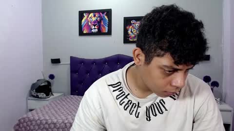 wiilliam online show from 09/26/25, 02:10