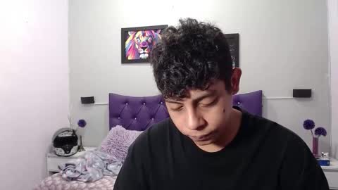 wiilliam online show from 10/08/25, 01:53