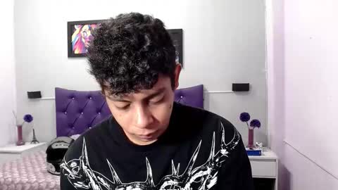 wiilliam online show from 10/17/25, 01:14