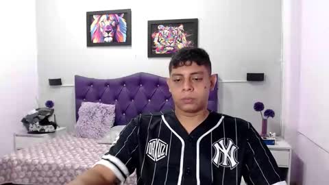 wiilliam online show from 10/27/25, 02:43