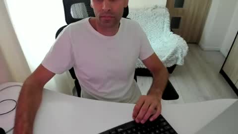 wild169397 online show from 07/12/26, 11:01