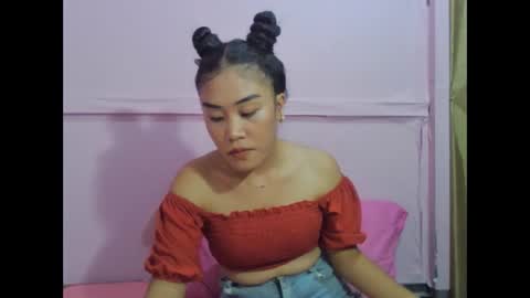 wild_doll69 online show from 02/22/26, 10:36