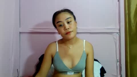 wild_doll69 online show from 03/18/26, 03:48