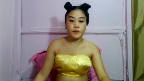 wild_doll69 online show from 04/15/26, 02:51
