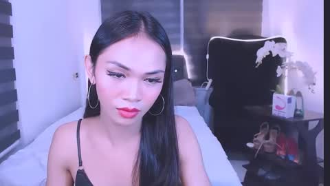 wild lily30 online show from 02/10/25, 12:30