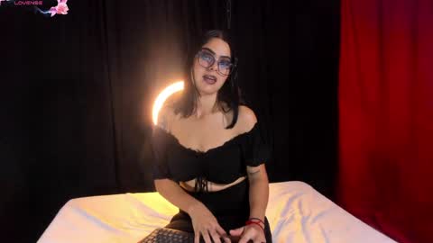 Call me Luna  online show from 06/06/26, 01:16