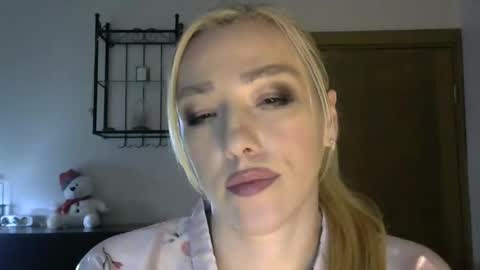 Alina online show from 02/01/25, 02:34