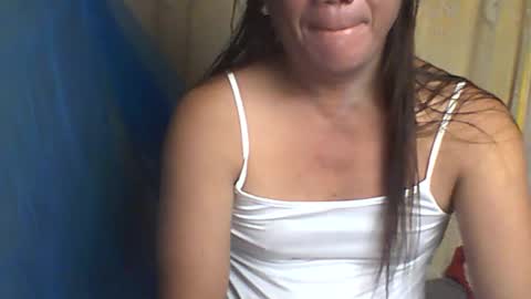 Snapshot of wild_sunflower11 chatting on 07/12/26, 12:23 wild_sunflower11 online show from 07/12/26, 12:23