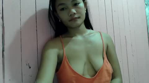 wildchilly_pearl19 online show from 01/08/25, 10:58
