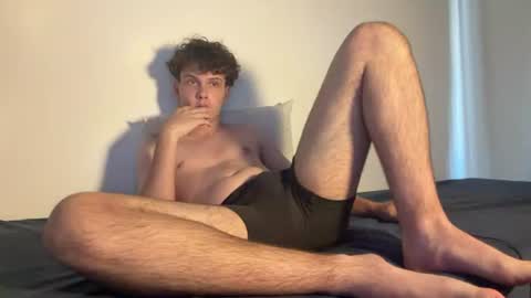 Snapshot of wilddesire18 chatting on 07/22/26, 05:05 wilddesire18 online show from 07/22/26, 05:05