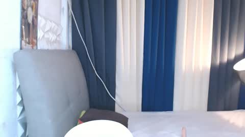 pauleen online show from 11/14/25, 04:44