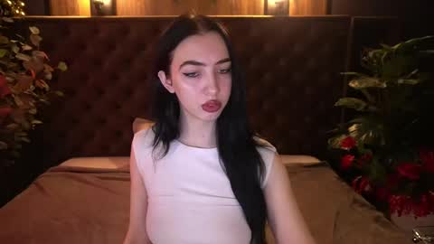 Alena online show from 04/16/26, 05:52