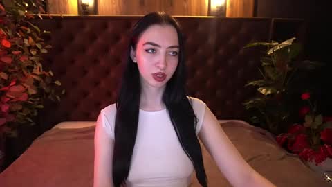 Alena online show from 04/22/26, 06:49