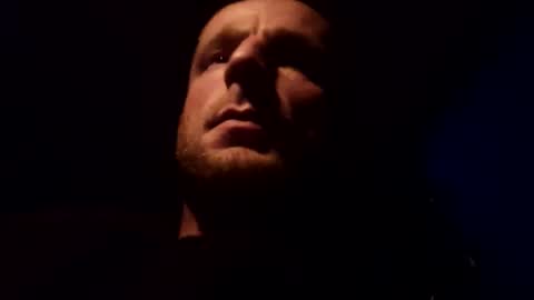 Snapshot of wildmike93 chatting on 10/05/25, 05:11 wildmike93 online show from 10/05/25, 05:11