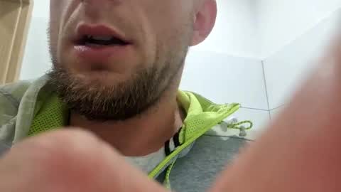 wildmike93 online show from 05/23/26, 08:46