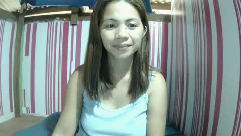 Snapshot of wildpoohkhaye chatting on 02/25/25, 11:33 wildpoohkhaye online show from 02/25/25, 11:33