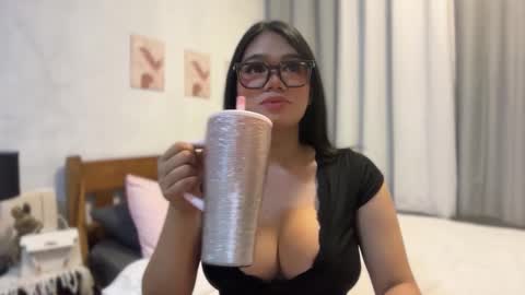 Ms Lucy online show from 03/31/26, 11:43