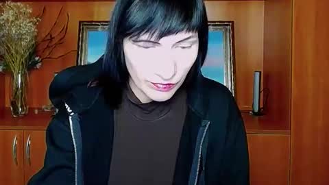 Snapshot of wildsoul8 chatting on 02/04/26, 01:50 Rosalinda online show from 02/04/26, 01:50