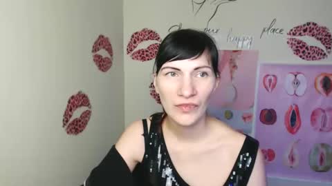 Snapshot of wildsoul8 chatting on 02/27/26, 05:57 Rosalinda online show from 02/27/26, 05:57