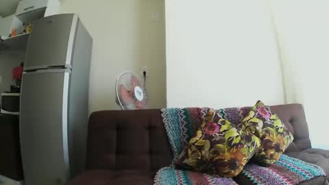 Wild Strawberry online show from 03/02/25, 07:34