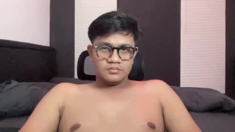 Snapshot of wildynight chatting on 03/10/25, 02:16 Wildy online show from 03/10/25, 02:16